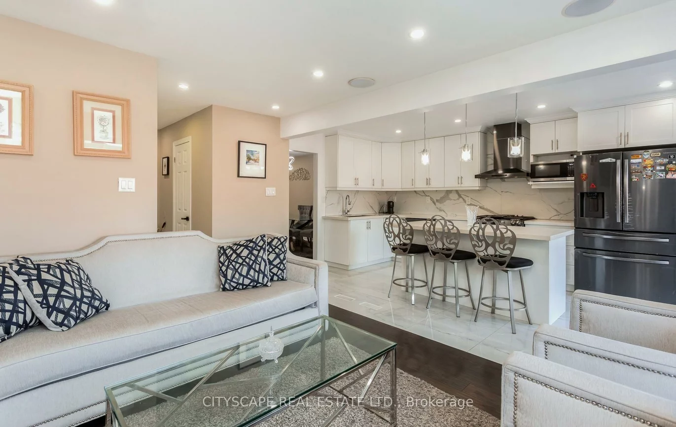 5259, Astwell, Hurontario, Mississauga
