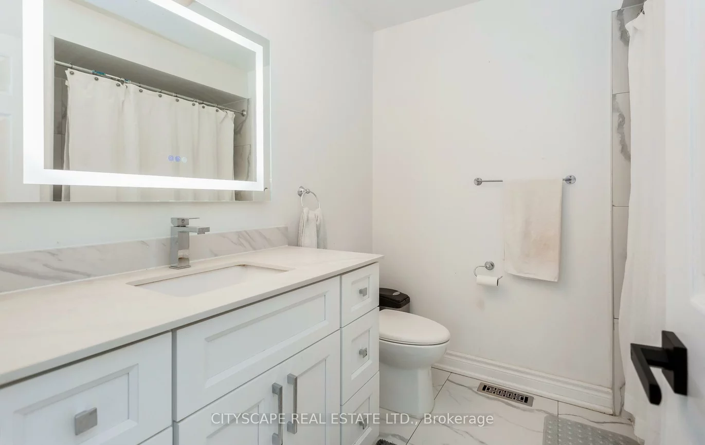 5259, Astwell, Hurontario, Mississauga