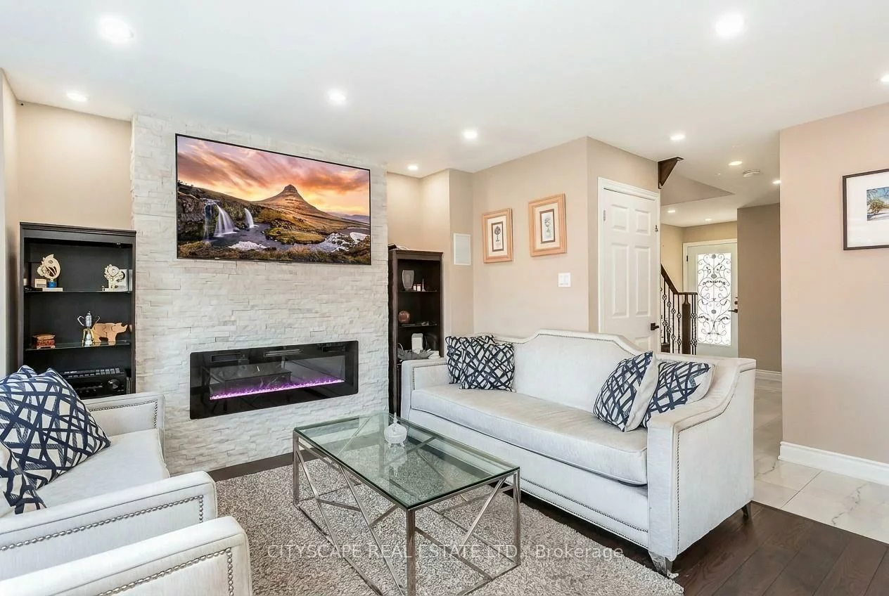 5259, Astwell, Hurontario, Mississauga
