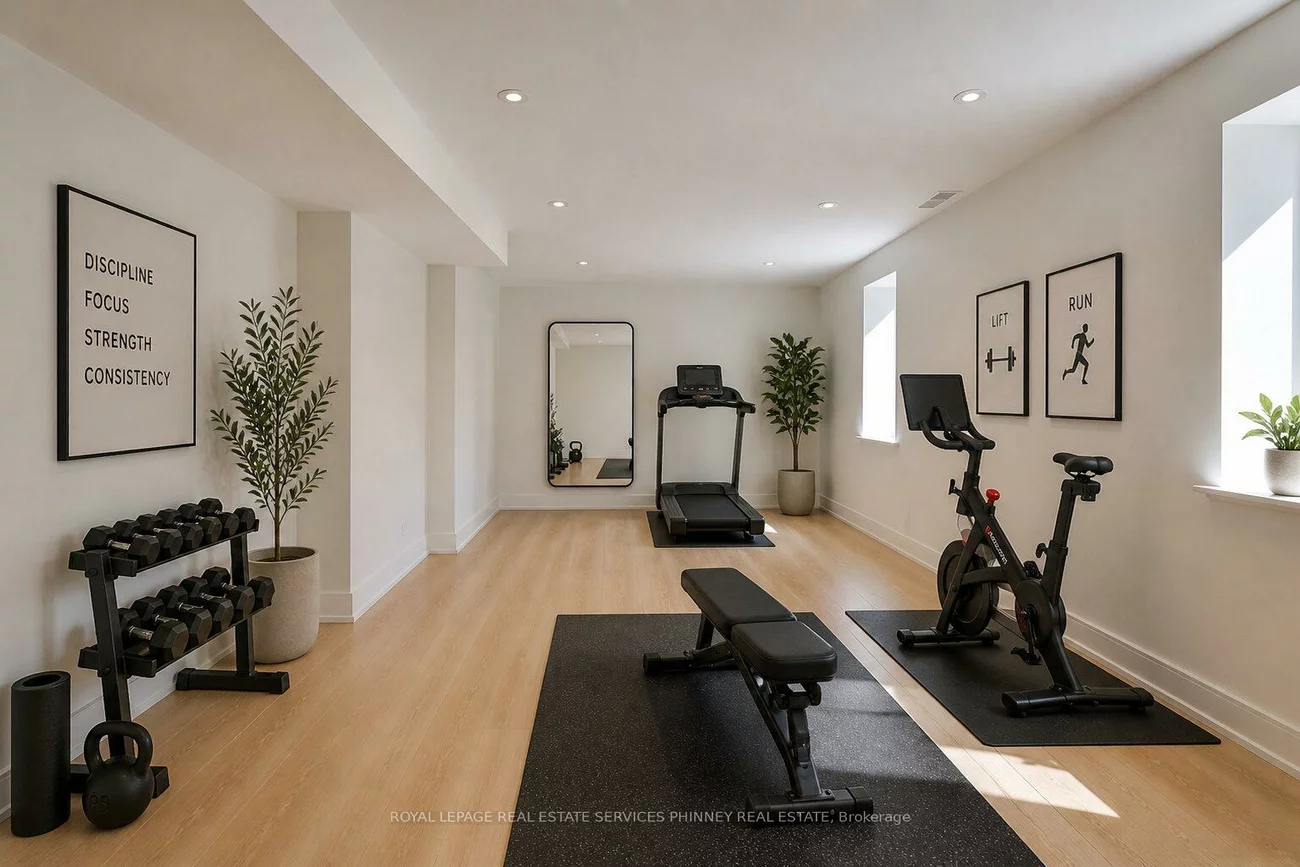1340, Contour, Clarkson, Mississauga