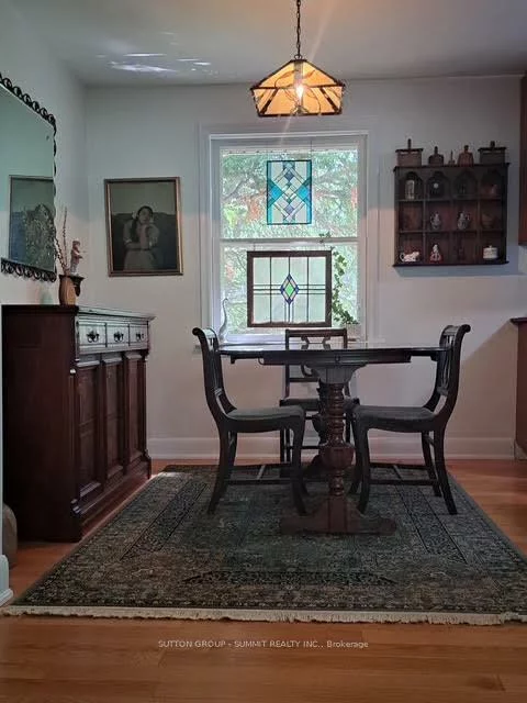 25, ARCH, Streetsville, Mississauga