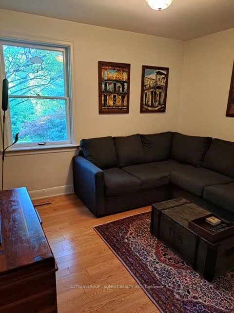 25, ARCH, Streetsville, Mississauga