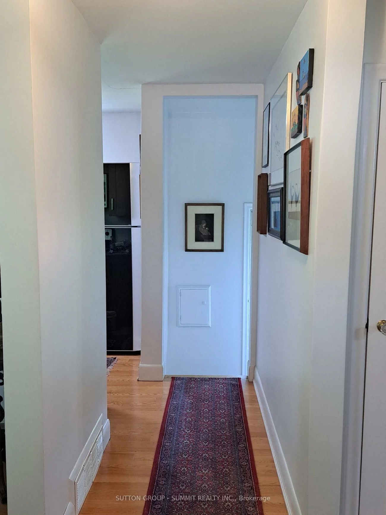 25, ARCH, Streetsville, Mississauga