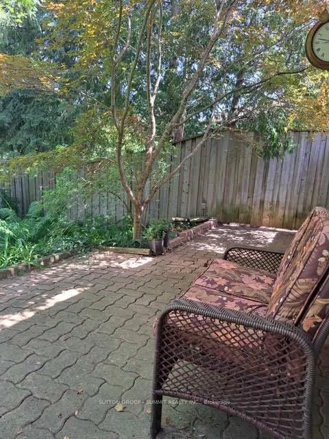 25, ARCH, Streetsville, Mississauga
