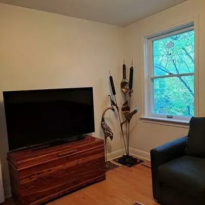 25, ARCH, Streetsville, Mississauga