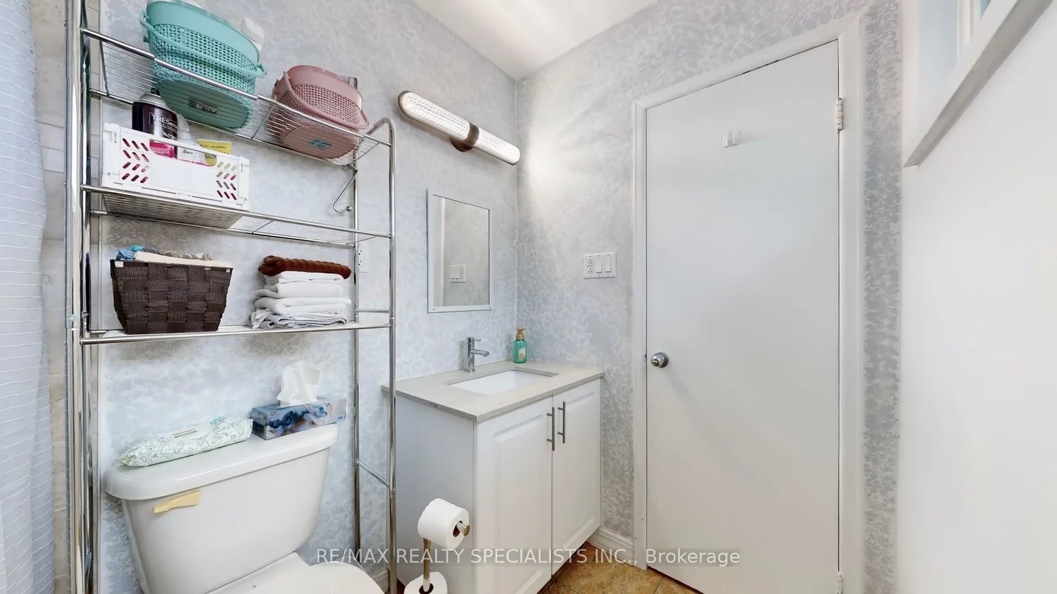 3392, Sonja, Malton, Mississauga