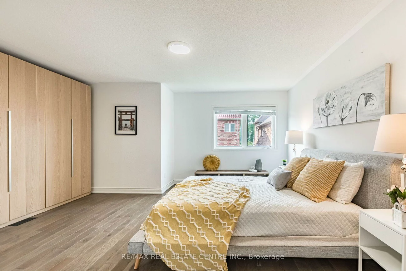 4718, Alana Glen, East Credit, Mississauga