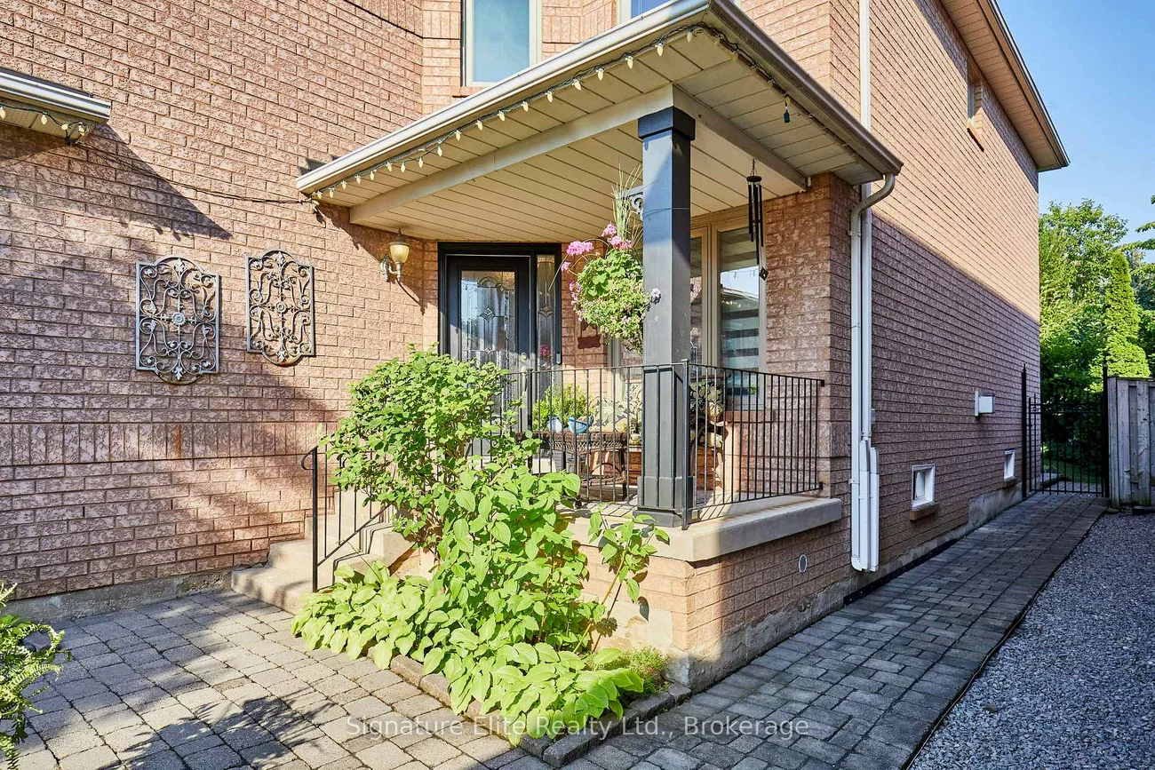 954, Mantle, East Credit, Mississauga