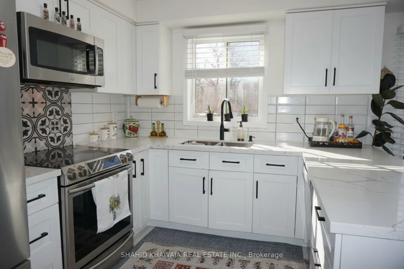 952, Marygrace, East Credit, Mississauga