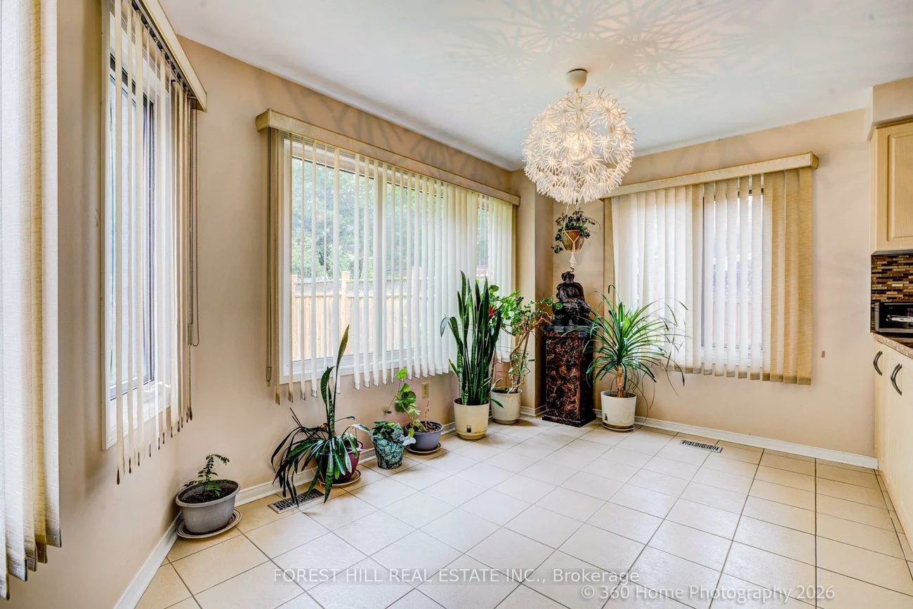 3679, Loyalist, Erin Mills, Mississauga