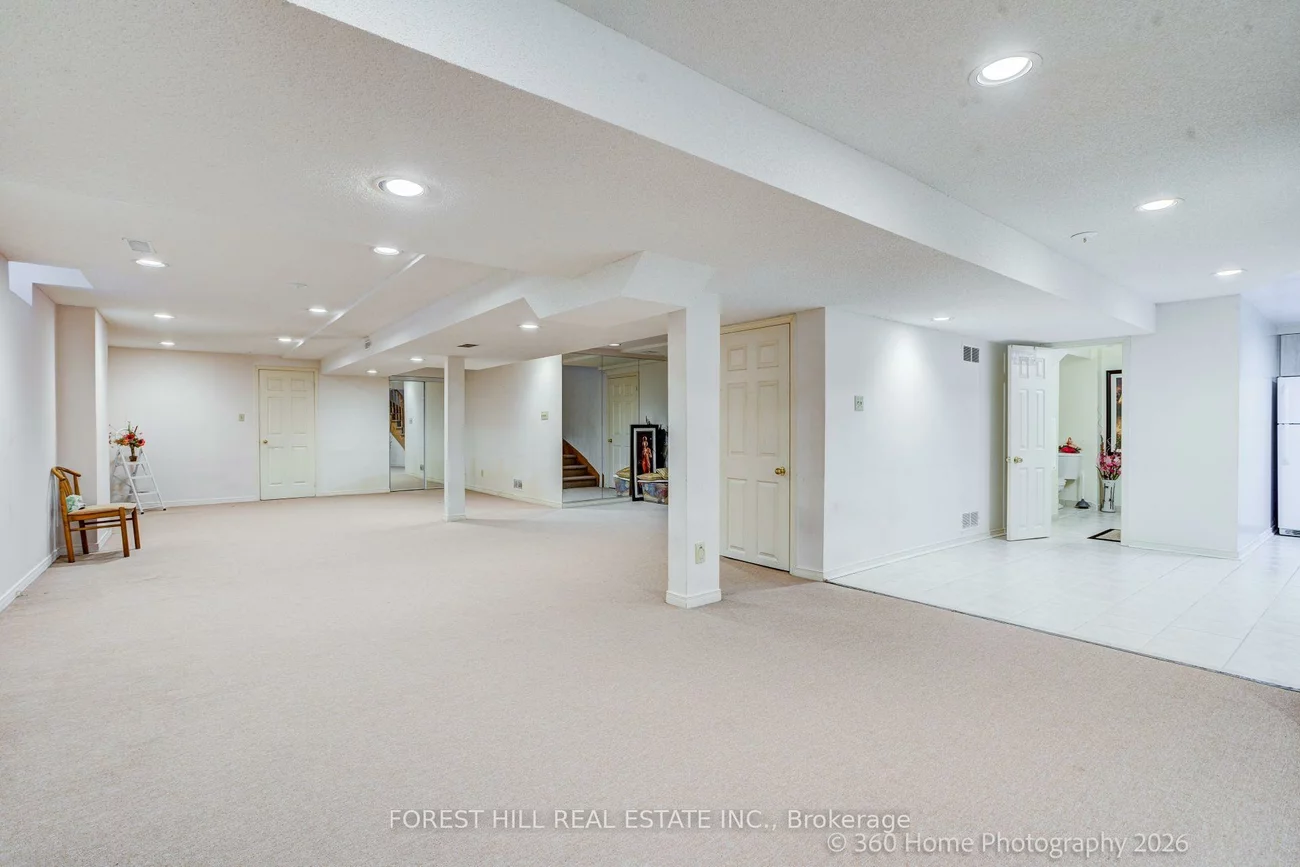 3679, Loyalist, Erin Mills, Mississauga