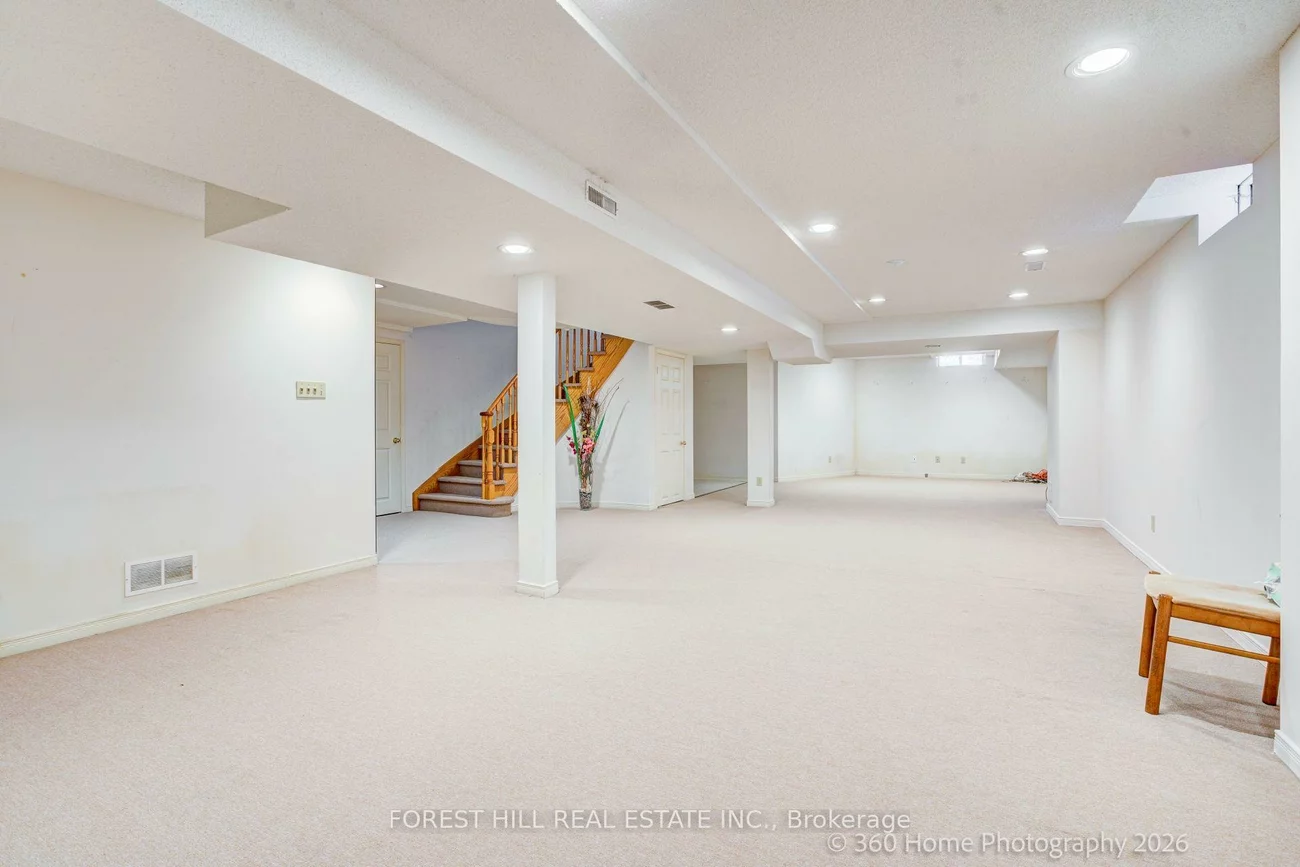 3679, Loyalist, Erin Mills, Mississauga