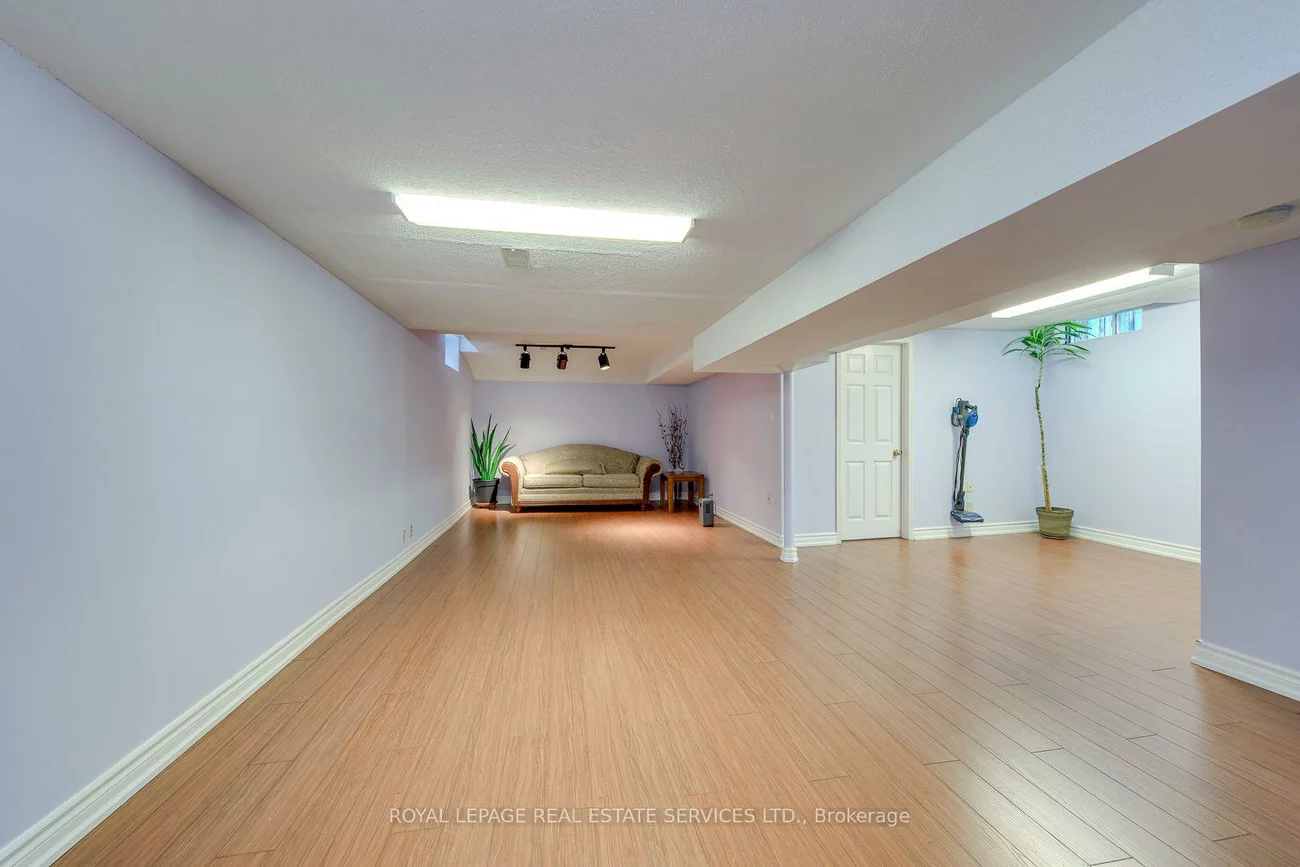 3364, Ingram, Erin Mills, Mississauga