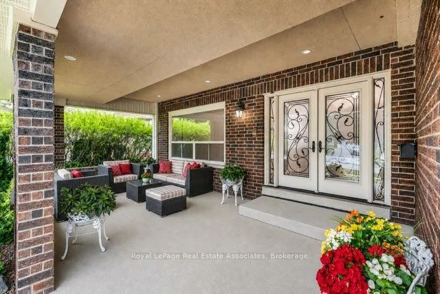 2529, Claymore, Erindale, Mississauga