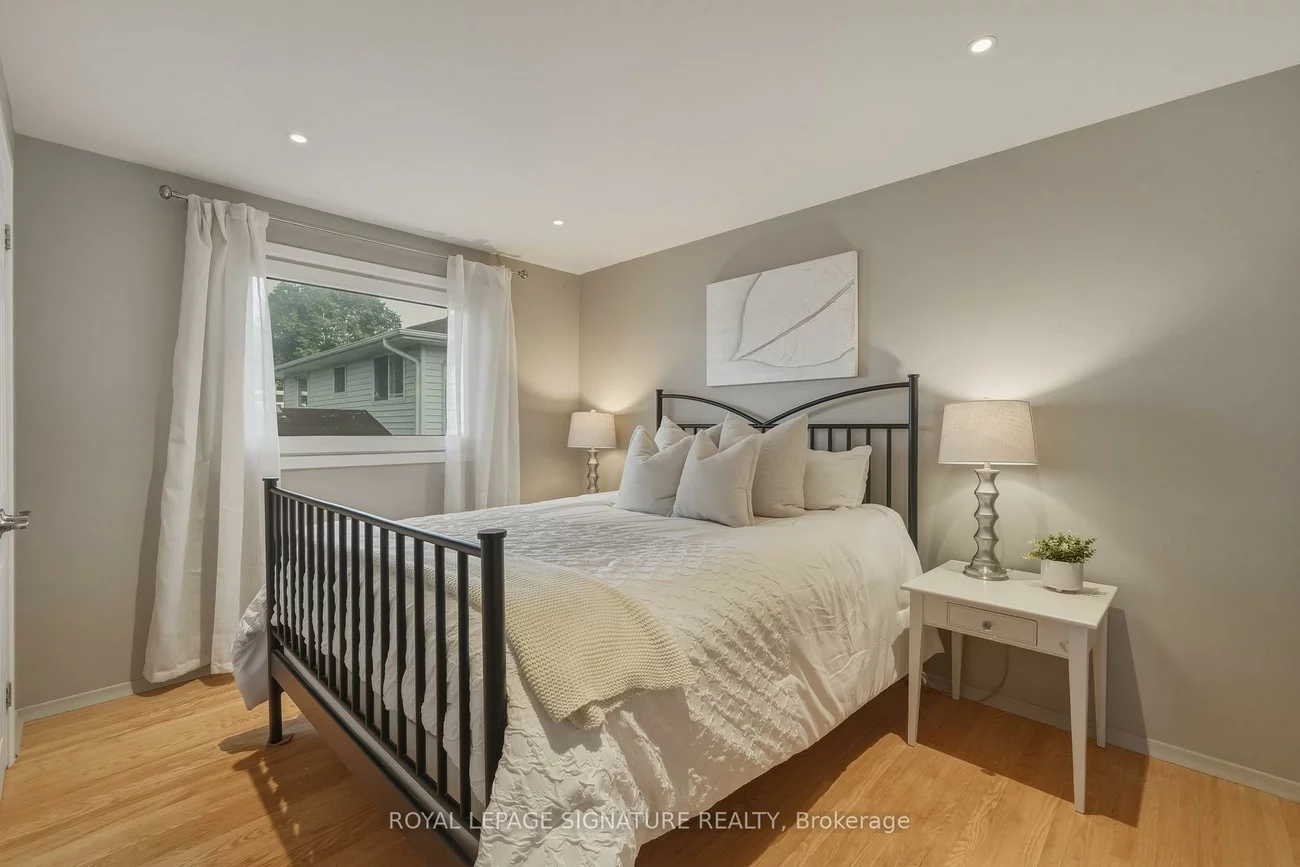 1843, Stonepath, Applewood, Mississauga