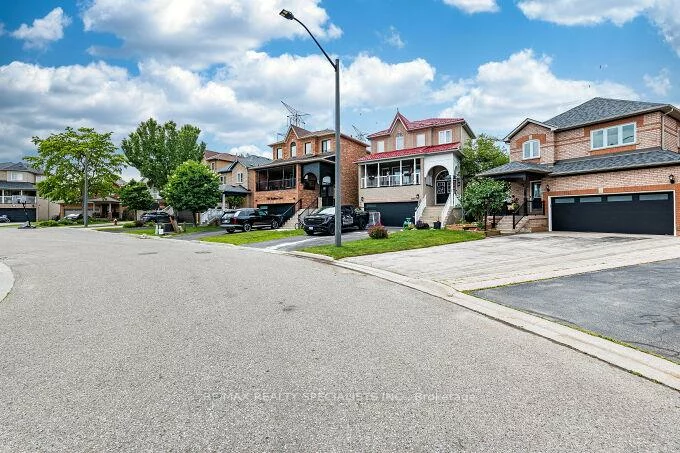 7389, Banffshire, Meadowvale Village, Mississauga