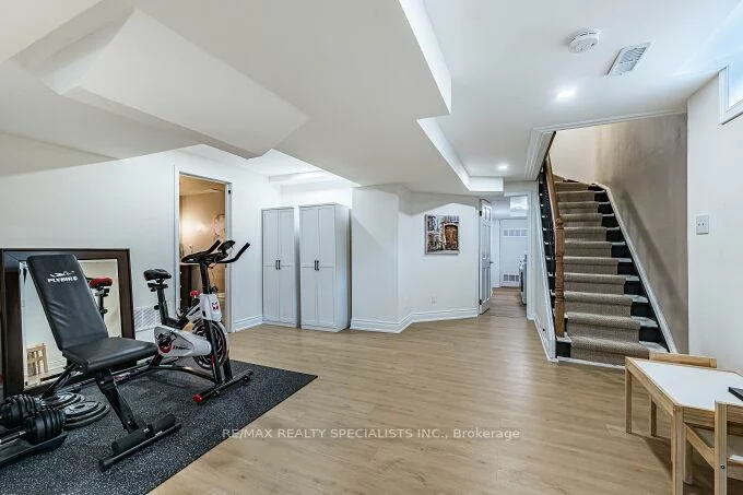 7389, Banffshire, Meadowvale Village, Mississauga