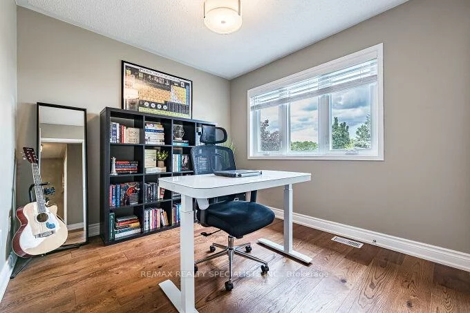 7389, Banffshire, Meadowvale Village, Mississauga