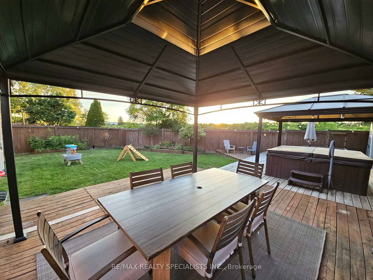 7389, Banffshire, Meadowvale Village, Mississauga