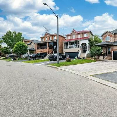 7389, Banffshire, Meadowvale Village, Mississauga