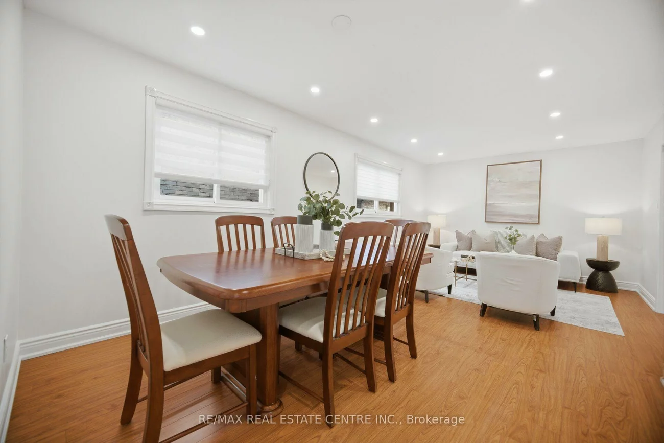 177, Surbray, Fairview, Mississauga