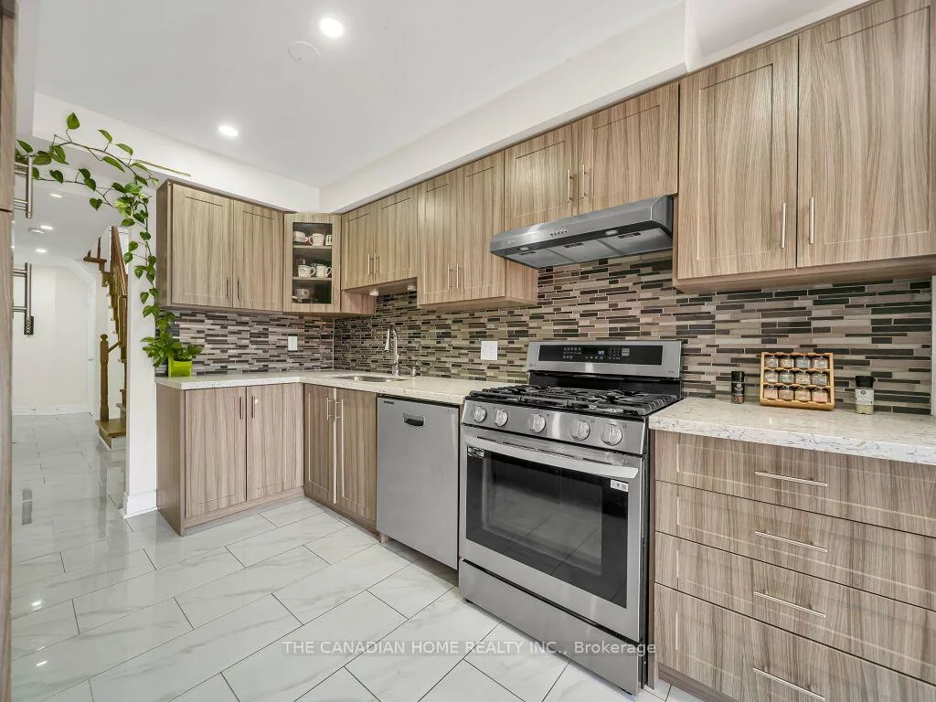5244, Cinnamon, East Credit, Mississauga
