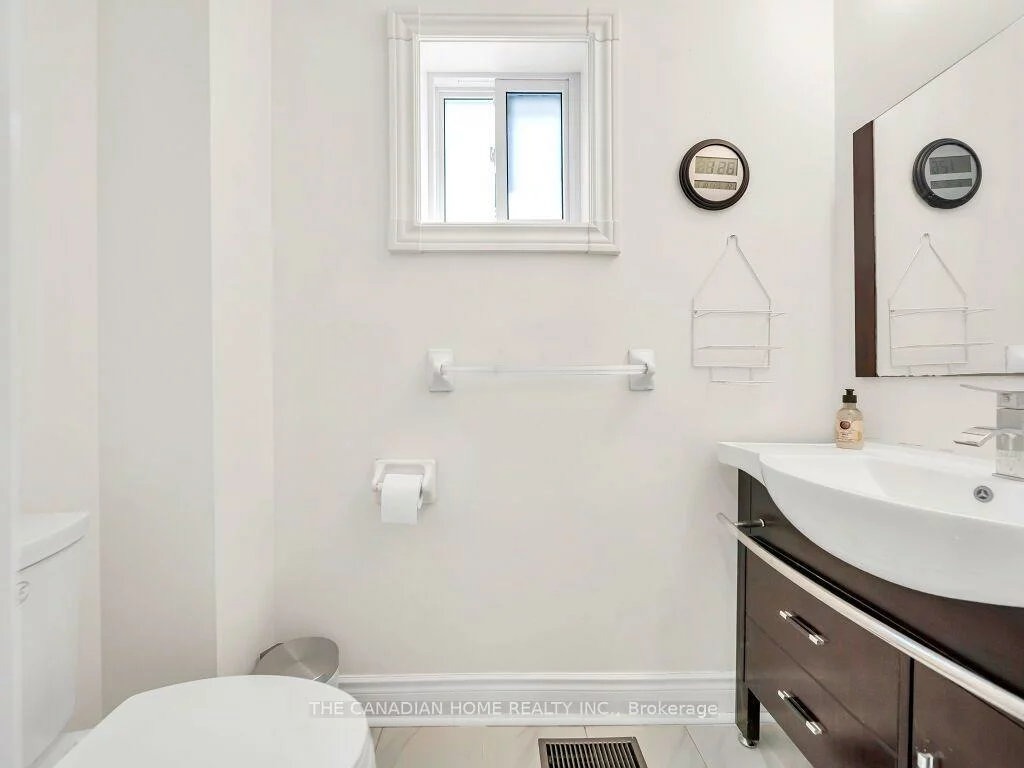 5244, Cinnamon, East Credit, Mississauga