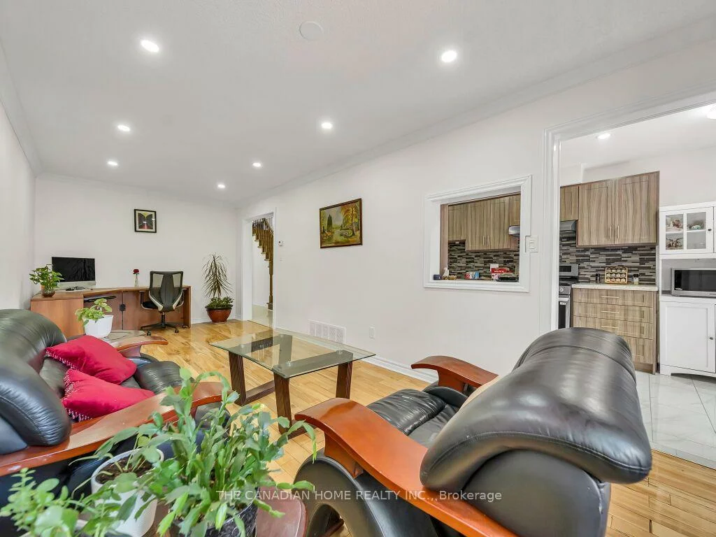 5244, Cinnamon, East Credit, Mississauga