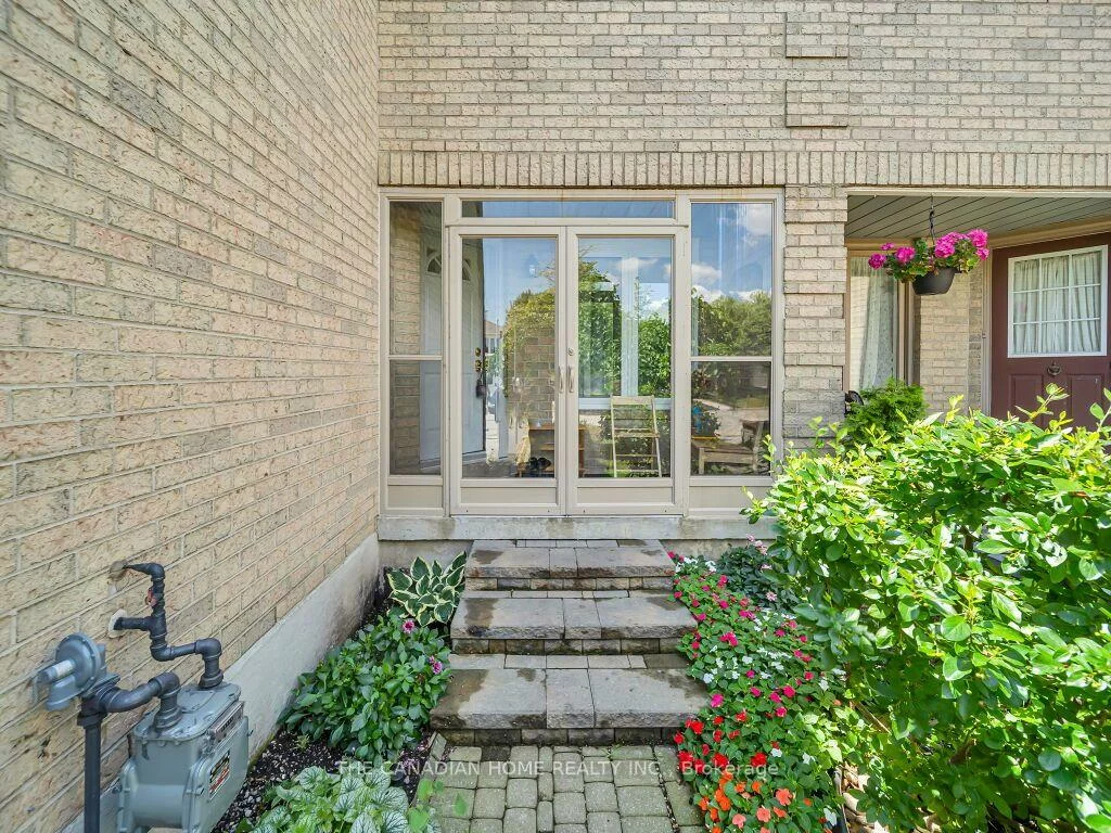 5244, Cinnamon, East Credit, Mississauga