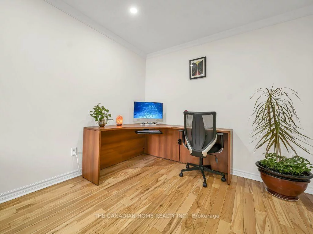 5244, Cinnamon, East Credit, Mississauga