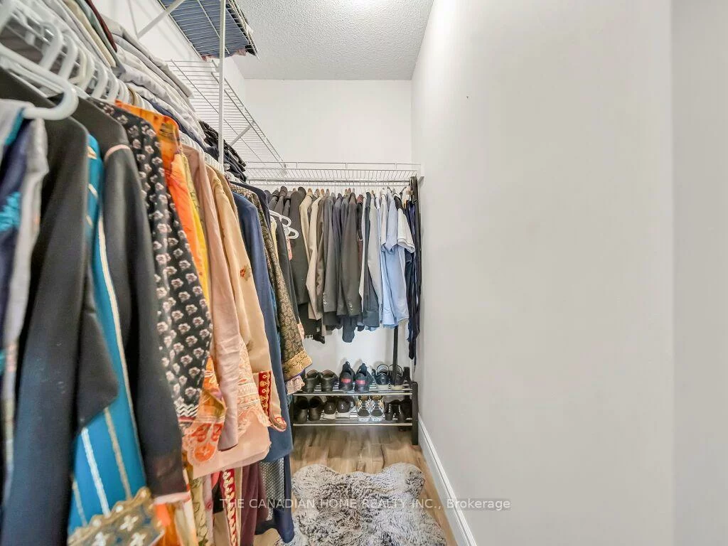 5244, Cinnamon, East Credit, Mississauga