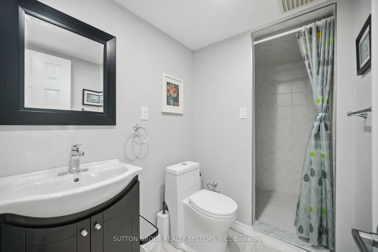 6615, Snow Goose, Lisgar, Mississauga