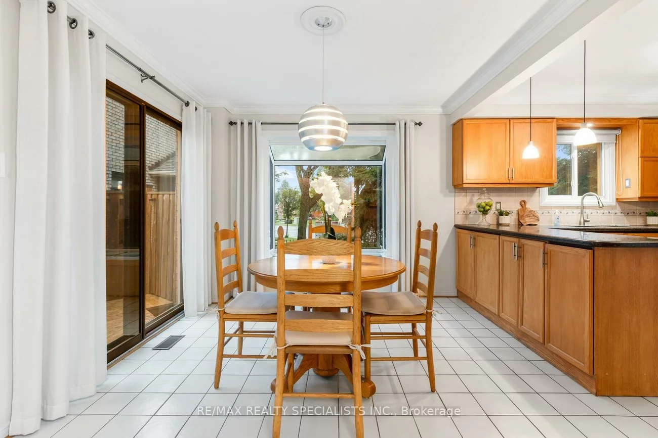 3251, Trelawny, Lisgar, Mississauga