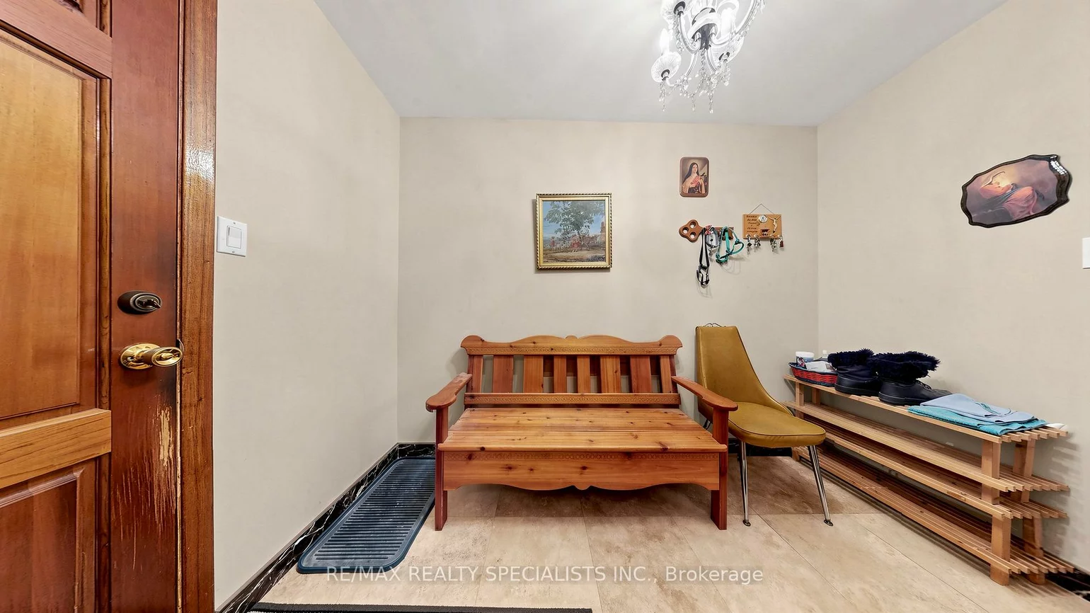 2385, Hensall, Cooksville, Mississauga