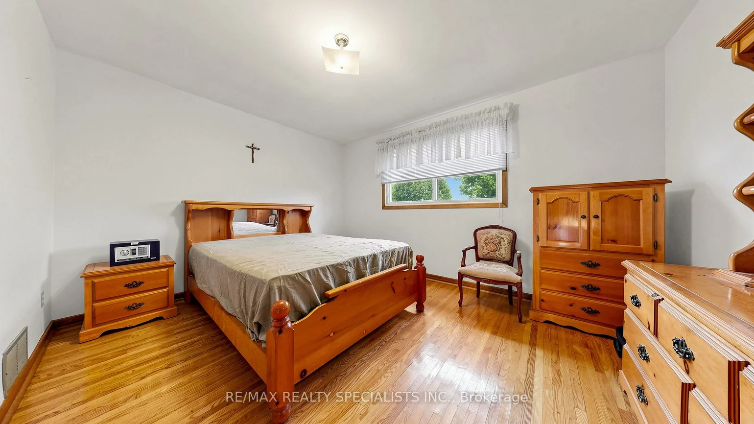 2385, Hensall, Cooksville, Mississauga