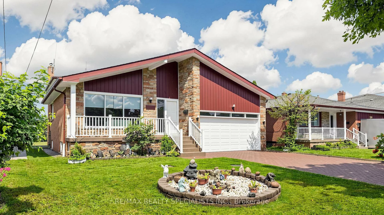 2385, Hensall, Cooksville, Mississauga