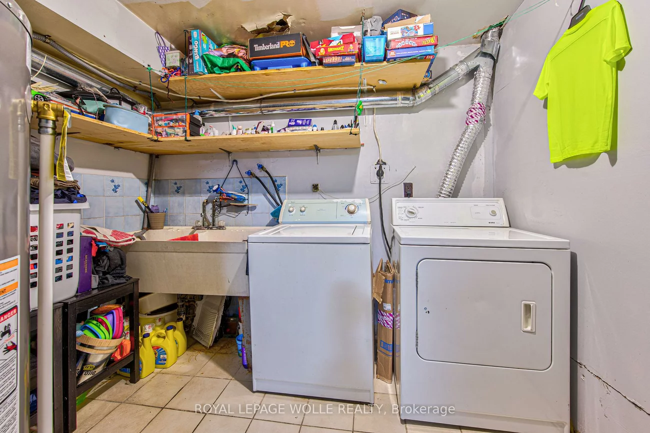 2560, Palisander, Cooksville, Mississauga