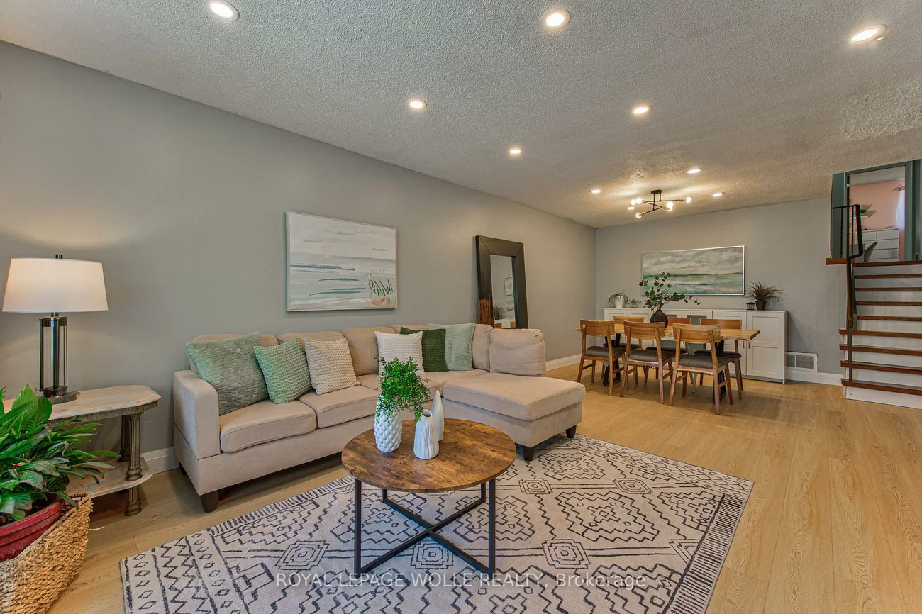 2560, Palisander, Cooksville, Mississauga