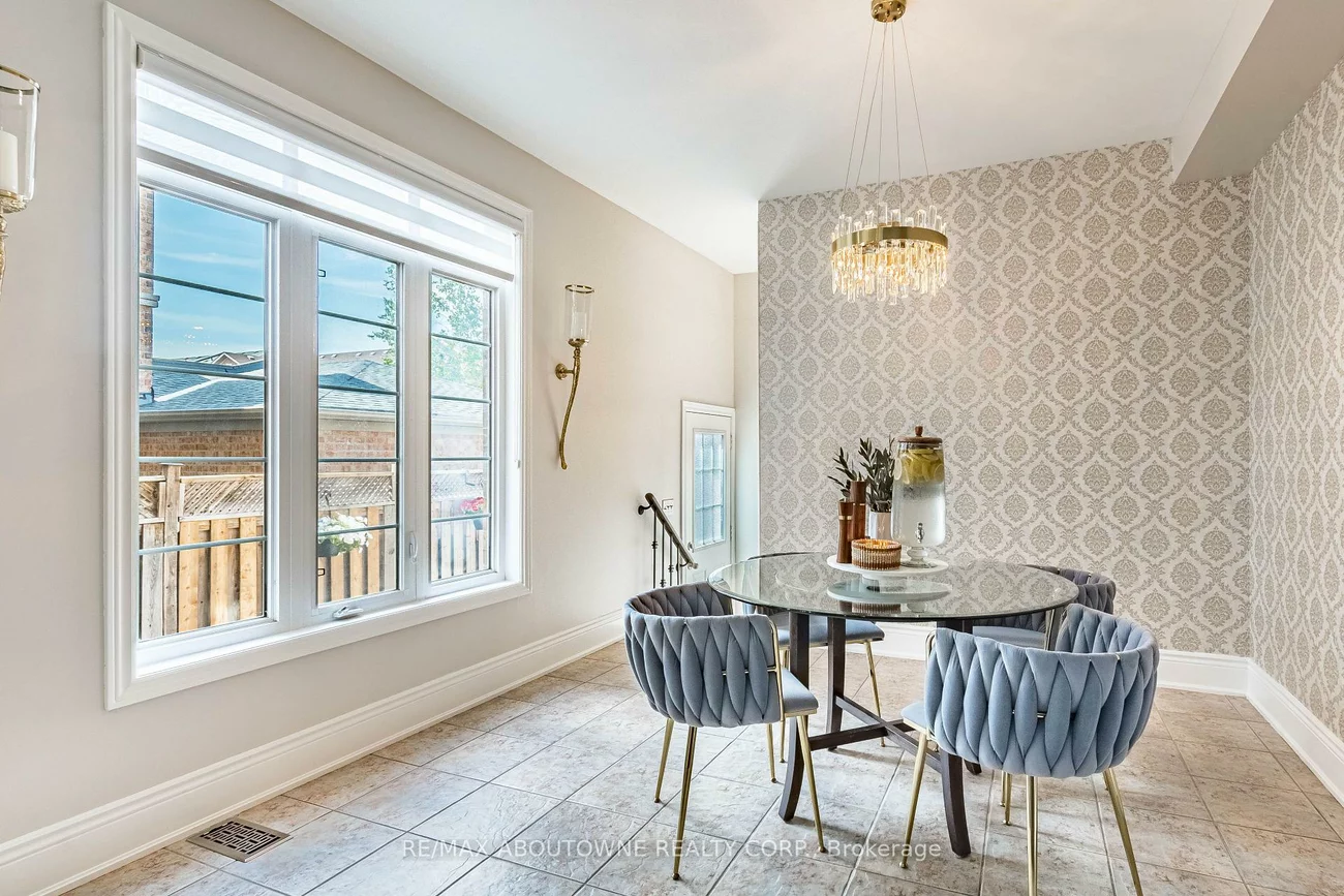 5550, Tenth, Churchill Meadows, Mississauga