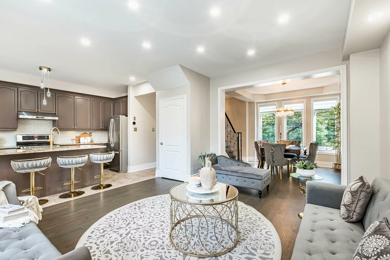 5550, Tenth, Churchill Meadows, Mississauga