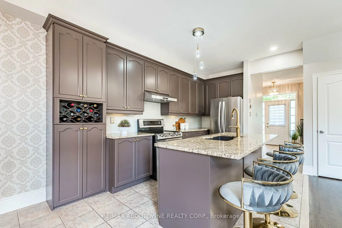 5550, Tenth, Churchill Meadows, Mississauga
