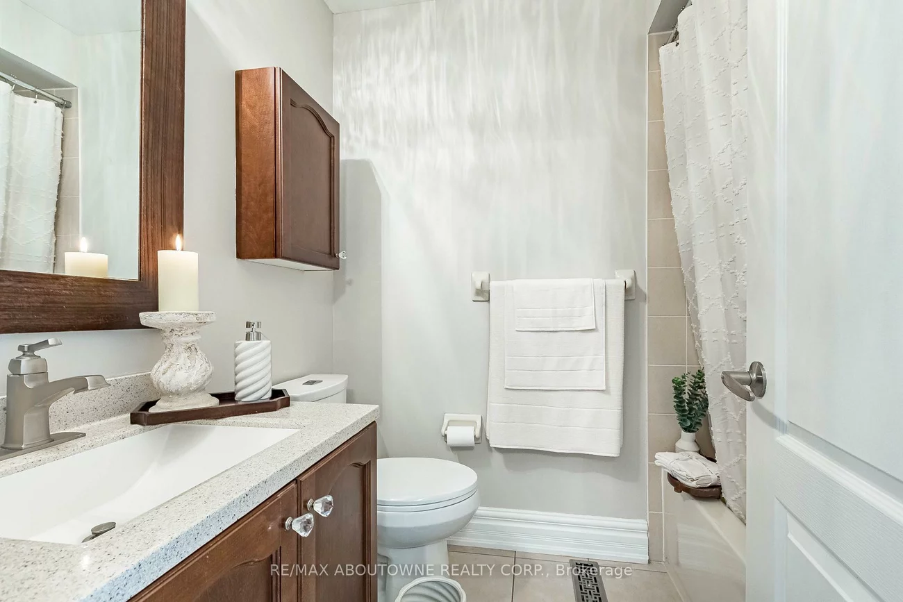 5550, Tenth, Churchill Meadows, Mississauga