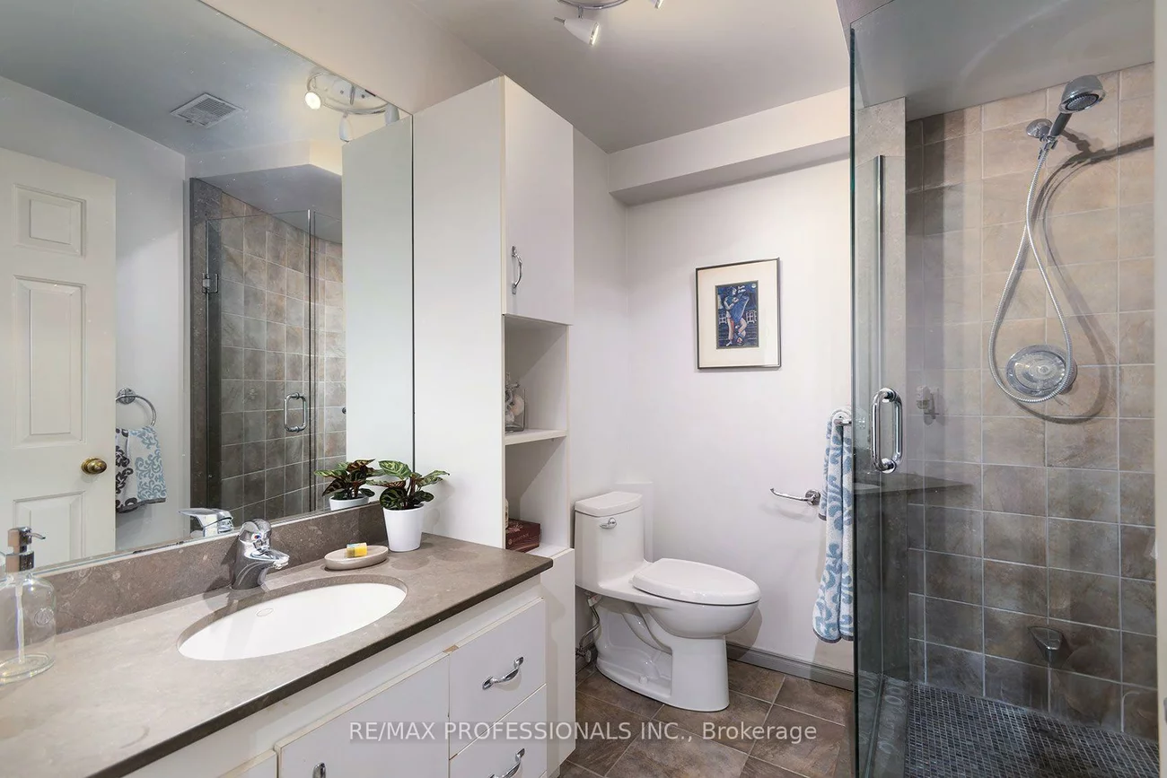 1820, Shady Creek, Erin Mills, Mississauga