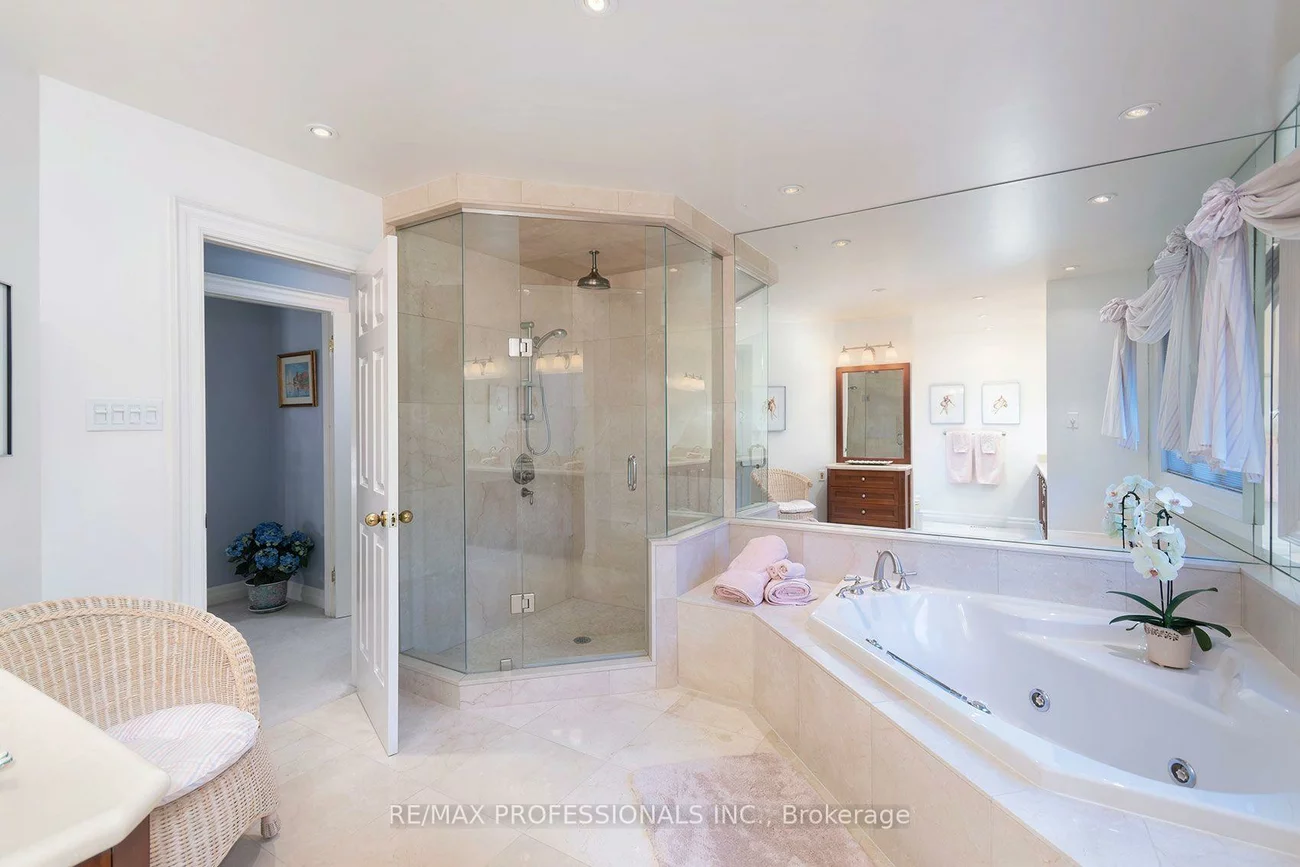 1820, Shady Creek, Erin Mills, Mississauga