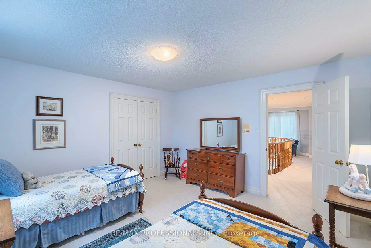 1820, Shady Creek, Erin Mills, Mississauga