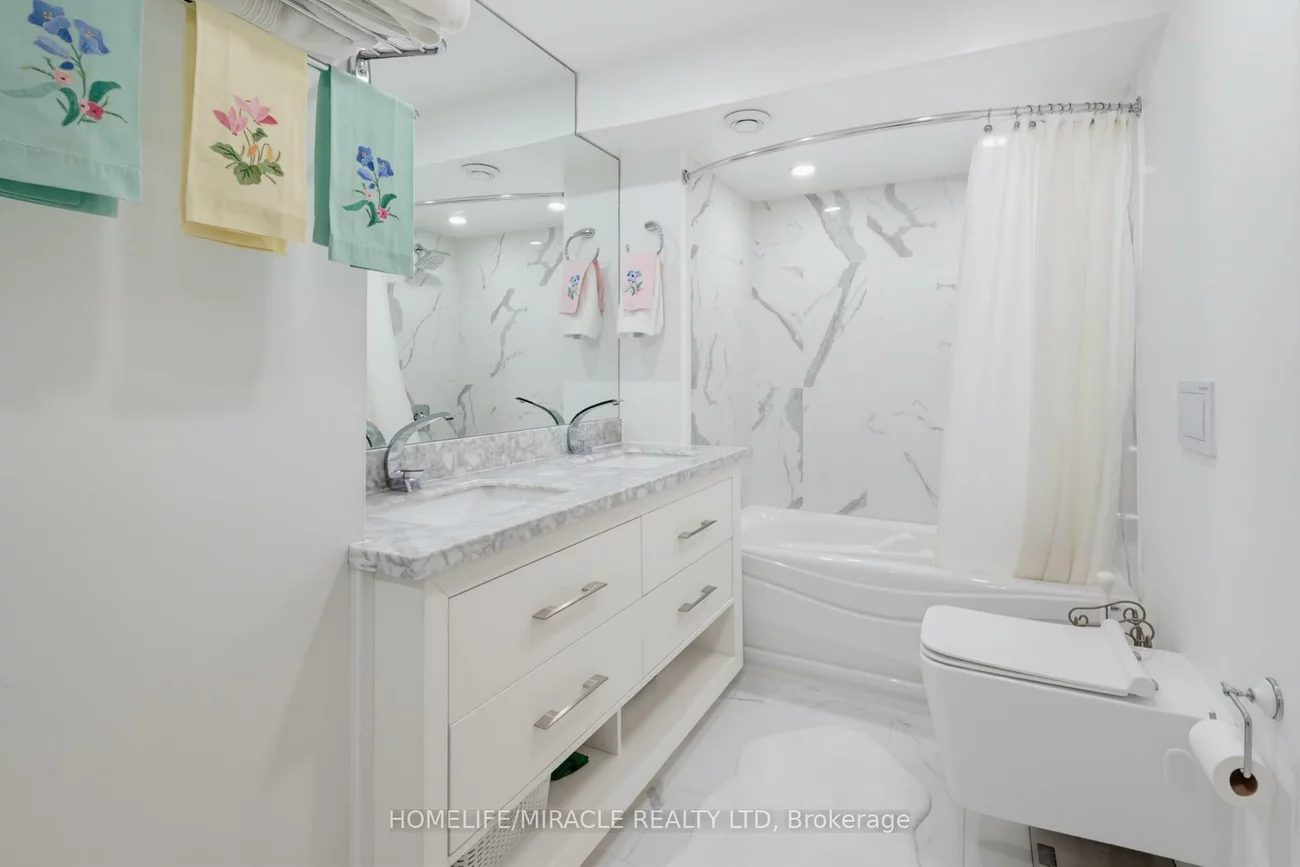 7350, Glamorgan, Meadowvale Village, Mississauga