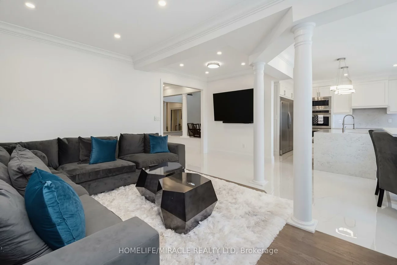 7350, Glamorgan, Meadowvale Village, Mississauga