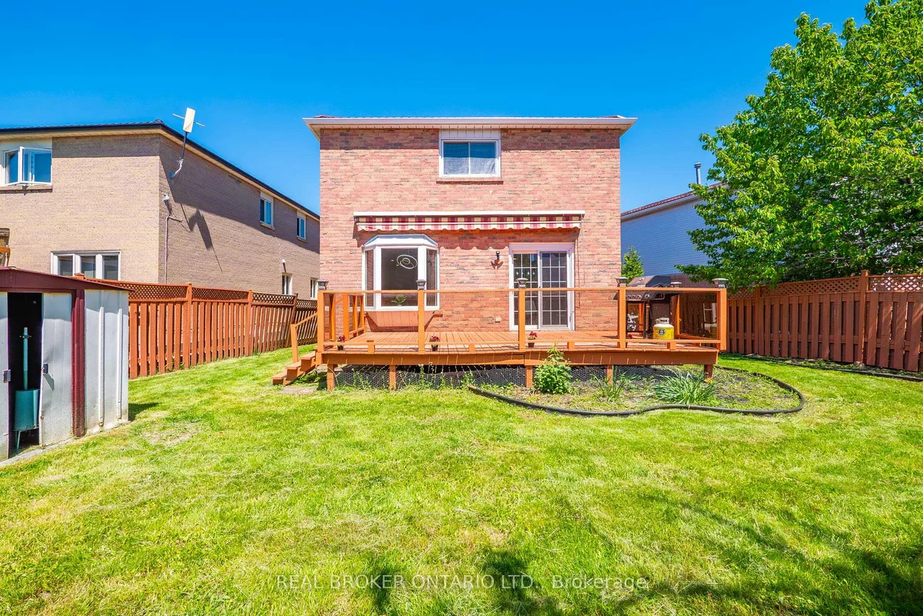 4326, Waterford, Hurontario, Mississauga