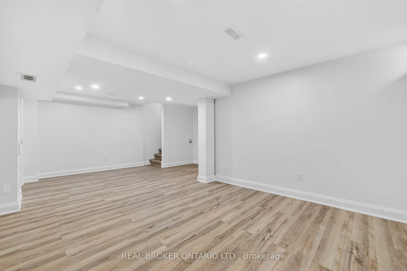 4326, Waterford, Hurontario, Mississauga