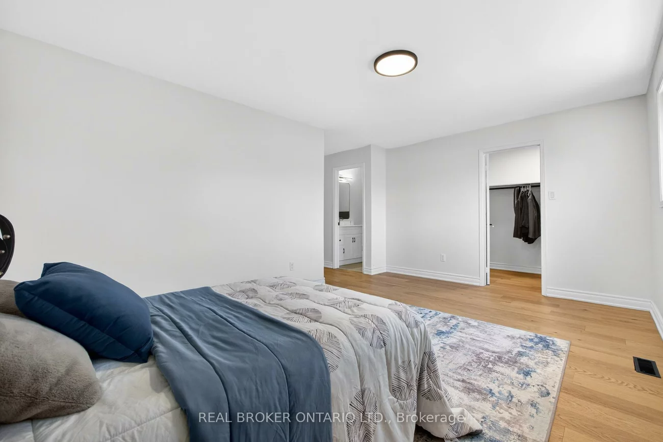4326, Waterford, Hurontario, Mississauga